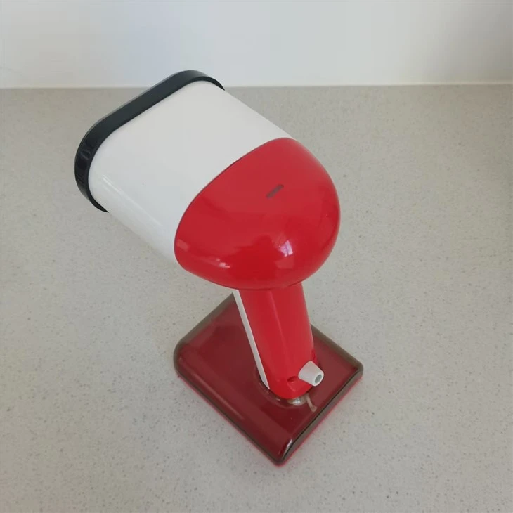 Handheld Shirt Steamer